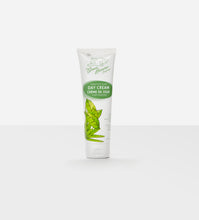 Load image into Gallery viewer, Green Beaver: Sensitive Skin Care