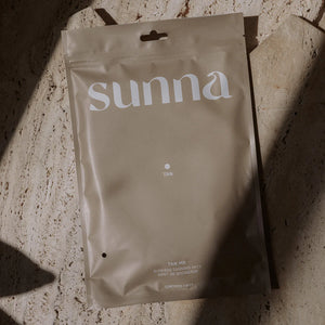 Sunna: Tan Me Sunless Tanning Mitt