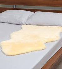 Load image into Gallery viewer, Aukland - Medical Sheepskin
